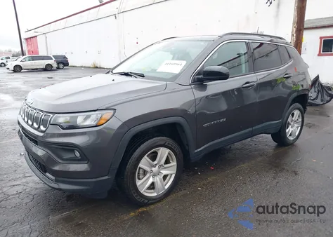 2022 Jeep Compass Latitude 4X4 from USA, damaged, VIN 3C4NJDBB3NT211986